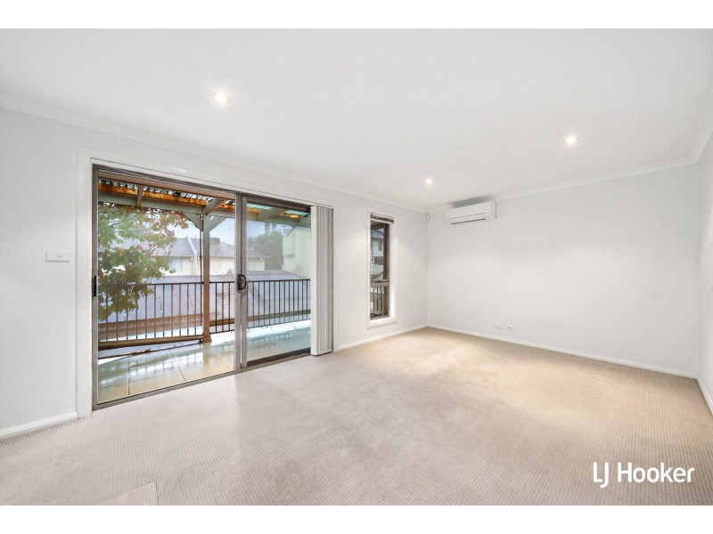 27 Boreham Lane, Gungahlin ACT 2912