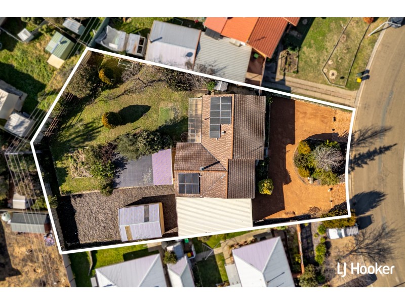 10 McEachern Crescent, Melba ACT 2615