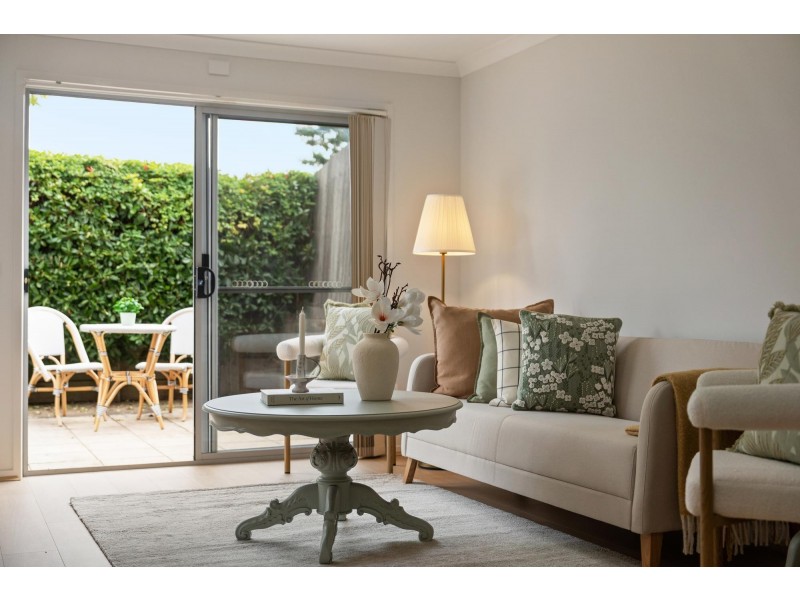 3/3 Constance Stone Street, Macgregor ACT 2615
