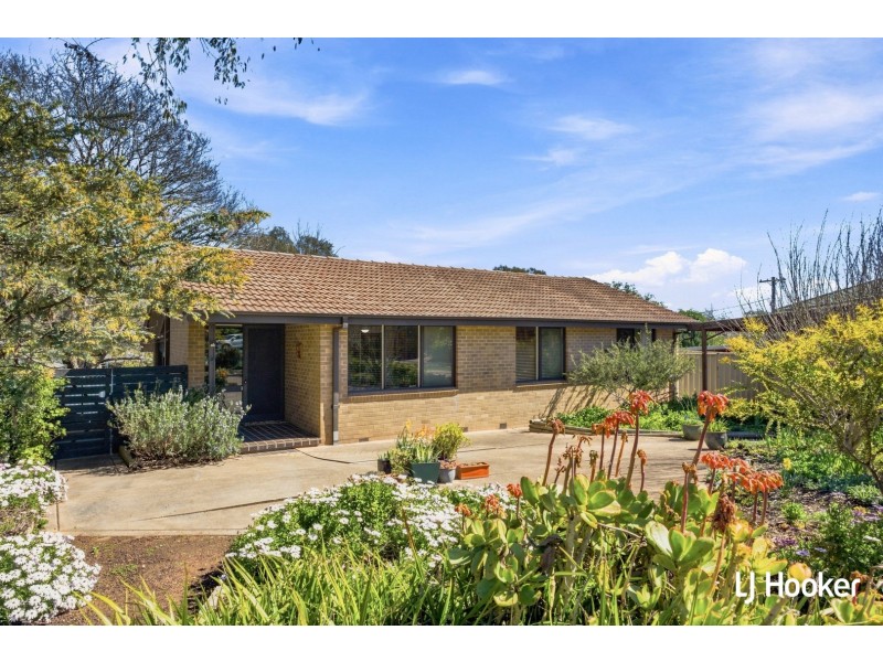 3 Broadbent Street, Scullin ACT 2614