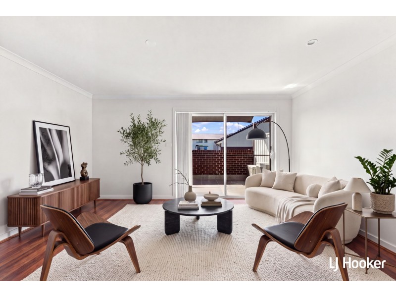 20/2 Clare Burton Crescent, Franklin ACT 2913