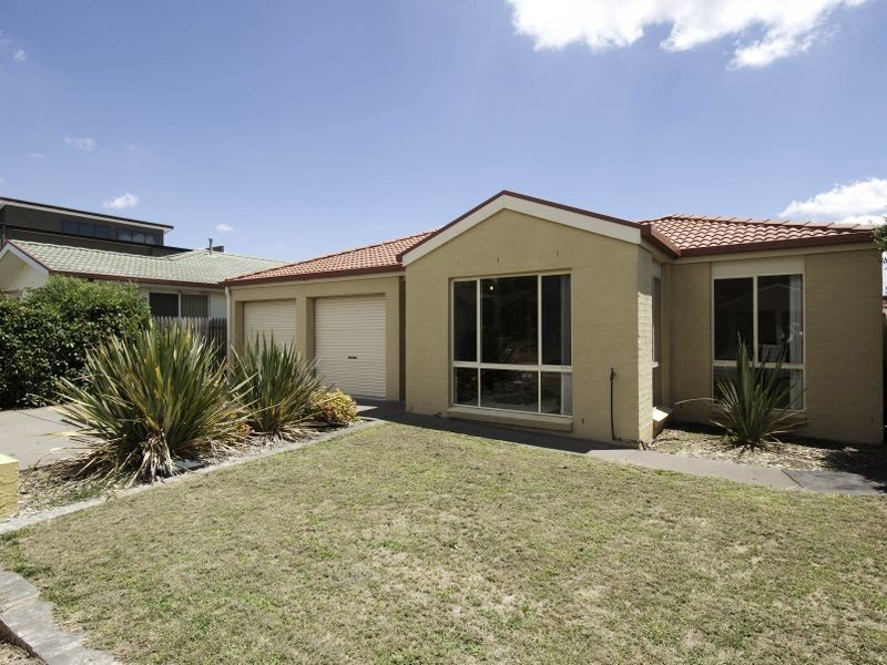 12 Millicer Place, Dunlop ACT 2615