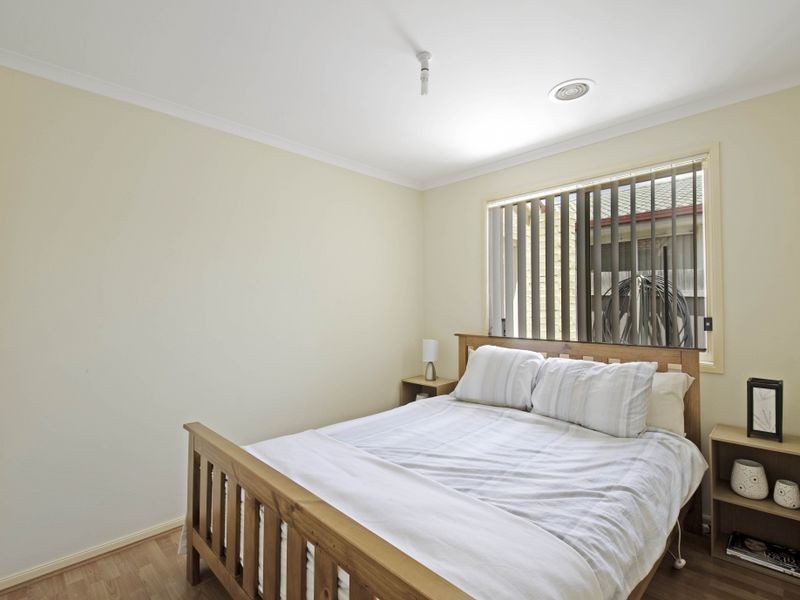 12 Millicer Place, Dunlop ACT 2615