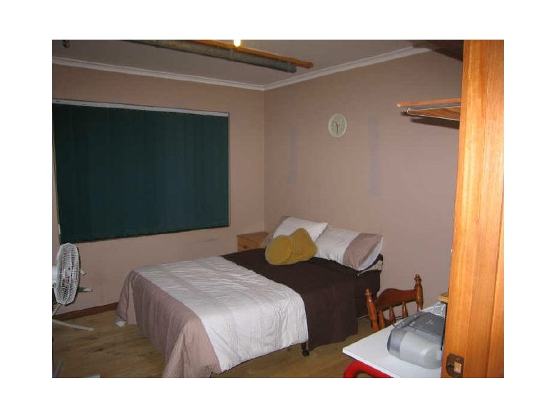 11 Broadby Close, Spence ACT 2615