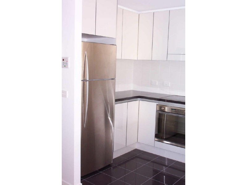 16/41 “Landmark” Blackall St, Barton ACT 2600
