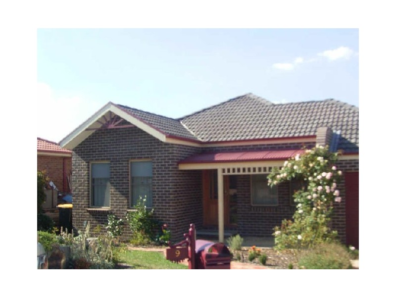 9 Annan close, Amaroo ACT 2914