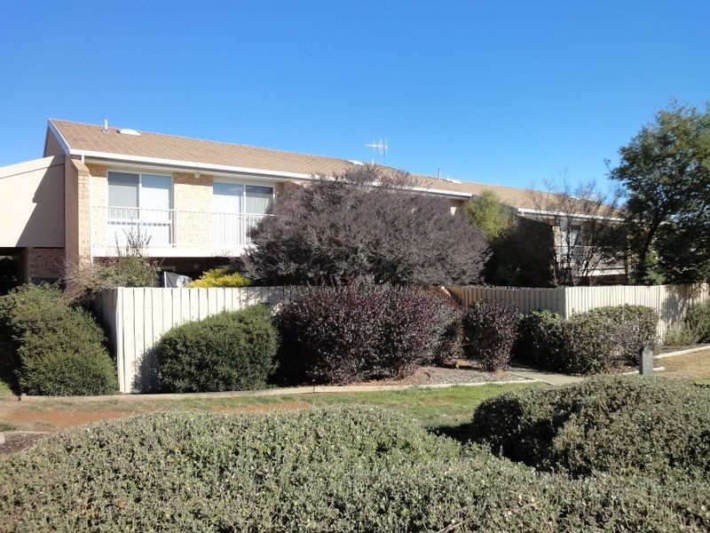 122/15 ‘Beechwood’ John Cleland Cresc, Florey ACT 2615