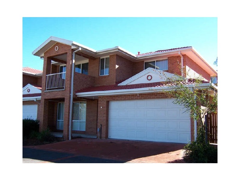 9/6-8/ Proserpine Circuit, Amaroo ACT 2914