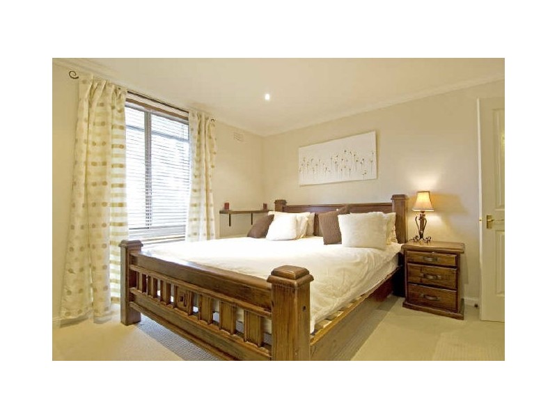 10 Kinsella Street, Higgins ACT 2615