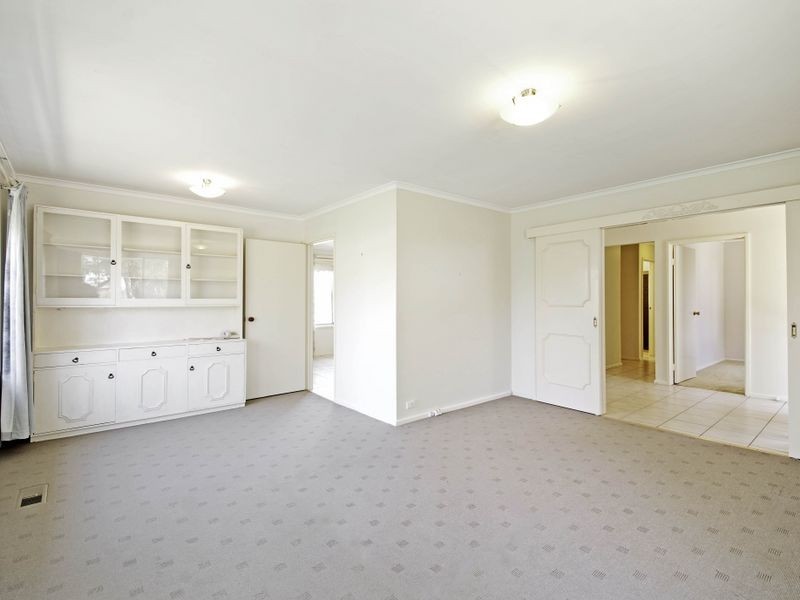 16 Homburg Street, Latham ACT 2615