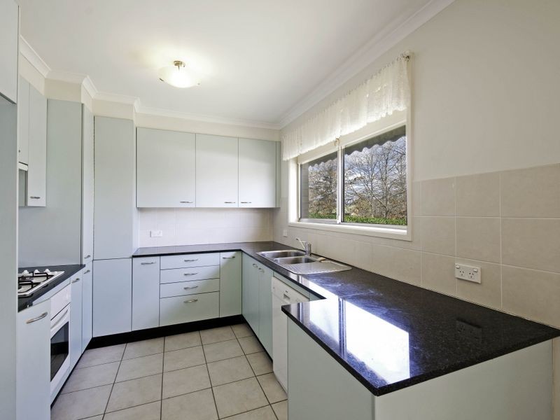 16 Homburg Street, Latham ACT 2615