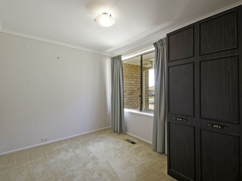 16 Homburg Street, Latham ACT 2615