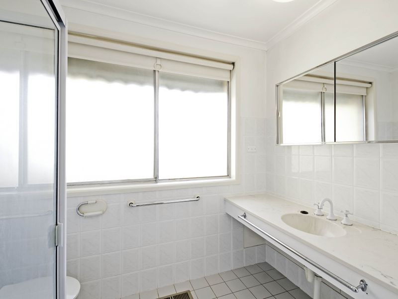 16 Homburg Street, Latham ACT 2615