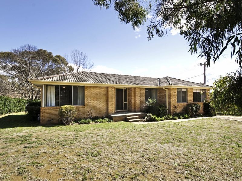 16 Homburg Street, Latham ACT 2615