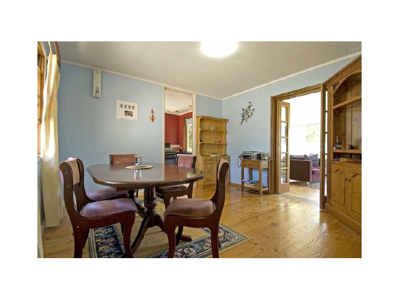 26 Elizabeth Cresent, Macquarie ACT 2614