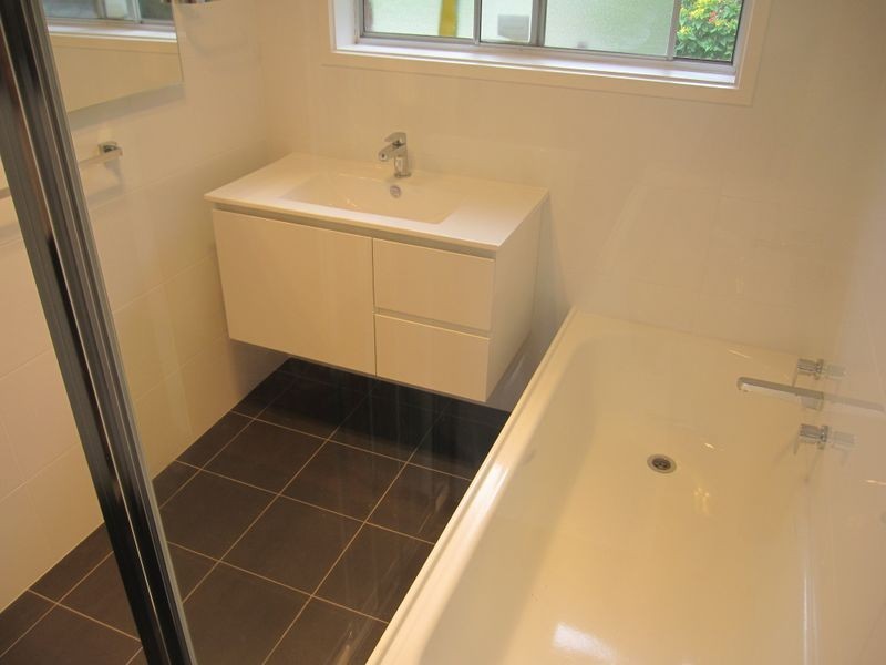 10 Morton Street, Weetangera ACT 2614