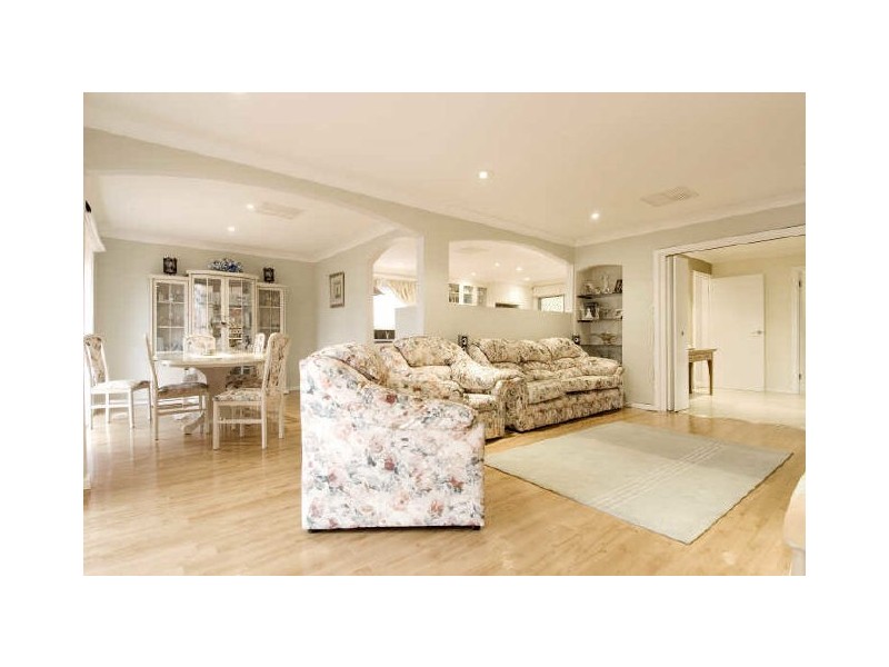 3 Dolling Cres, Flynn ACT 2615