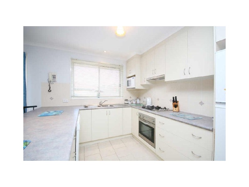 8 Lovely Close, Dunlop ACT 2615