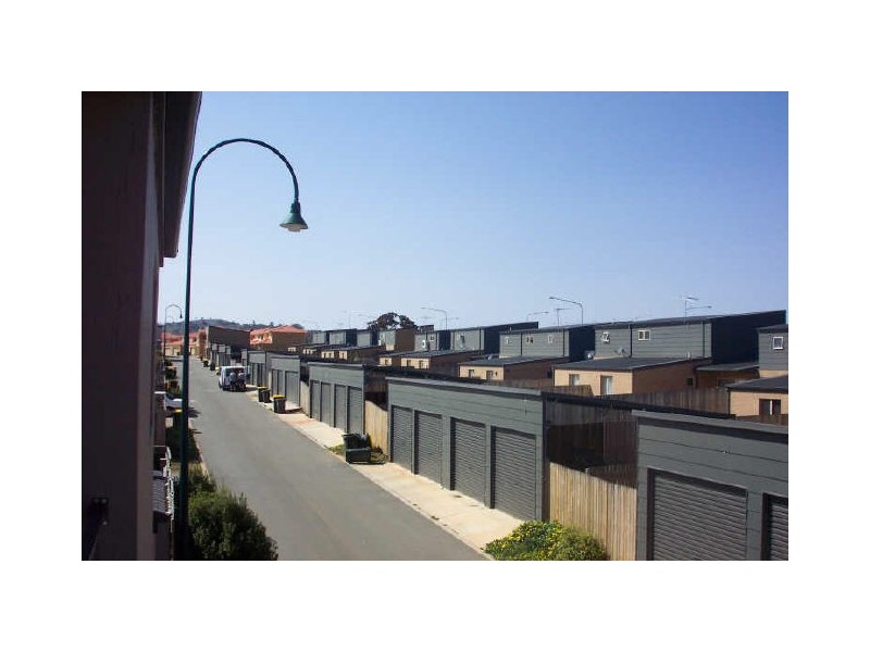 27A Newbold Lane, Gungahlin ACT 2912