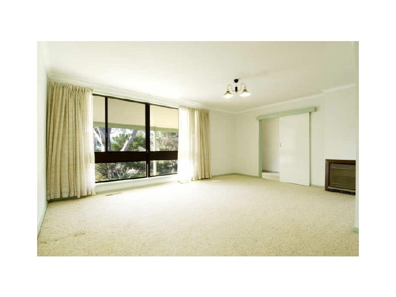 11 Pickles Street, Scullin ACT 2614