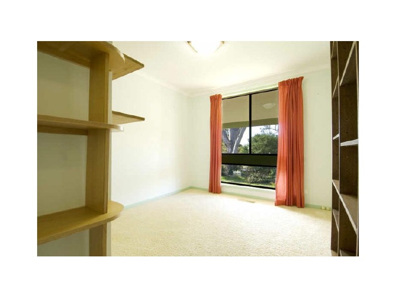 11 Pickles Street, Scullin ACT 2614