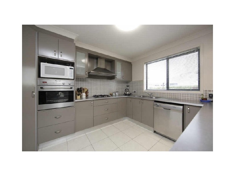 37 Benaroon Street, Amaroo ACT 2914