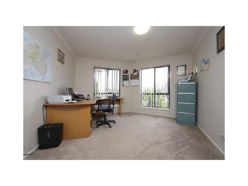 37 Benaroon Street, Amaroo ACT 2914