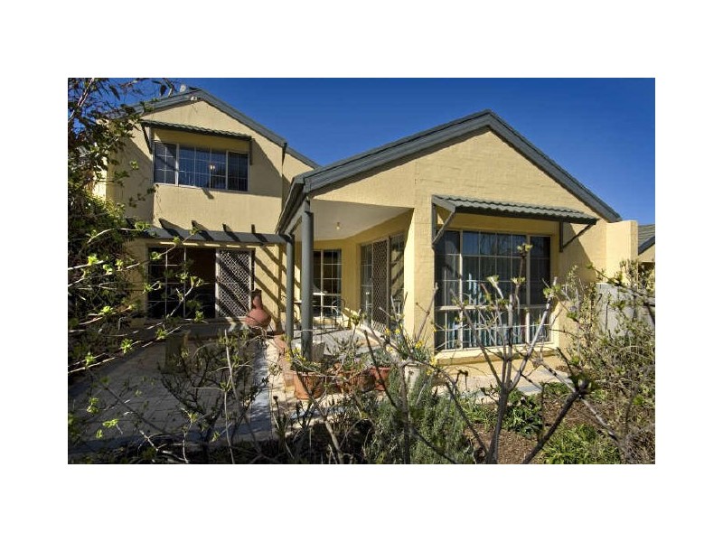 10/3 Tauss Place, Bruce ACT 2617