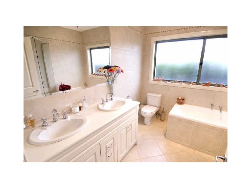 50 Katherine Avenue, Amaroo ACT 2914