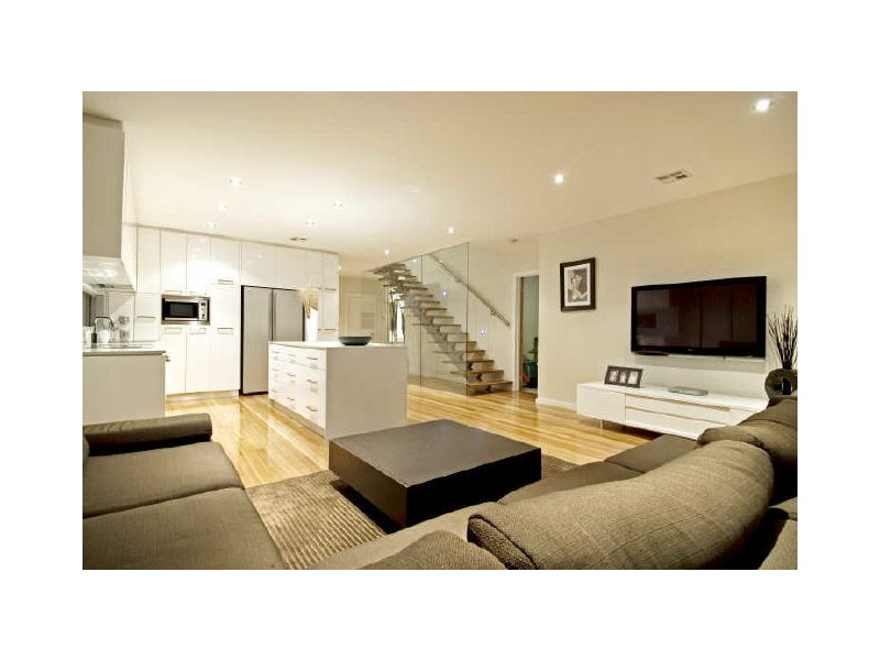 15 Santospirito Street, Forde ACT 2914