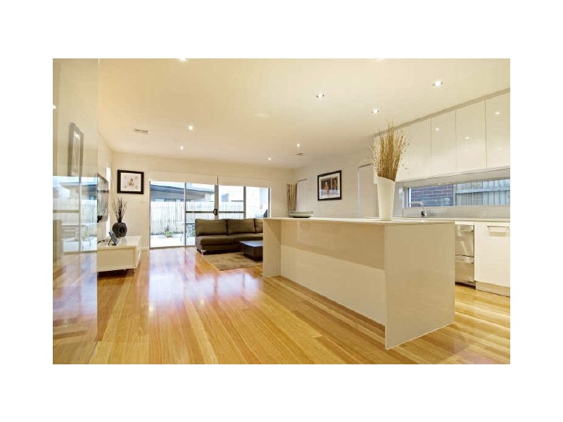 15 Santospirito Street, Forde ACT 2914