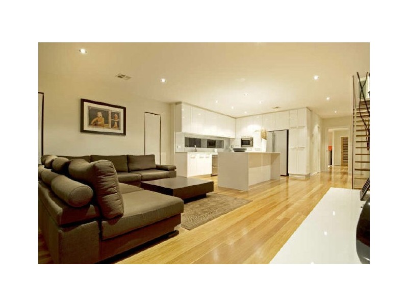 15 Santospirito Street, Forde ACT 2914