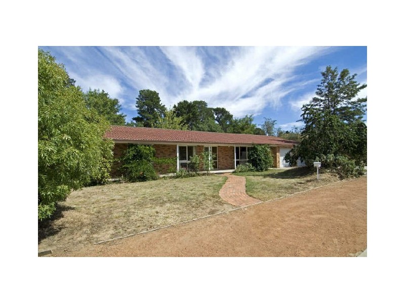 38 St John Crescent, Florey ACT 2615