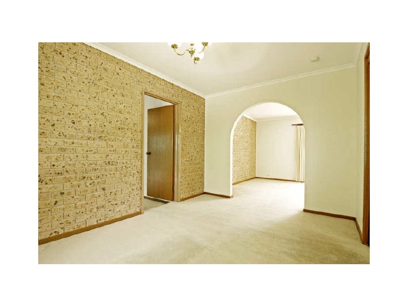 38 St John Crescent, Florey ACT 2615