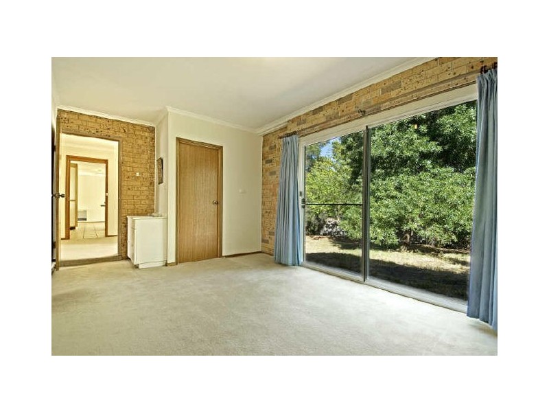 38 St John Crescent, Florey ACT 2615