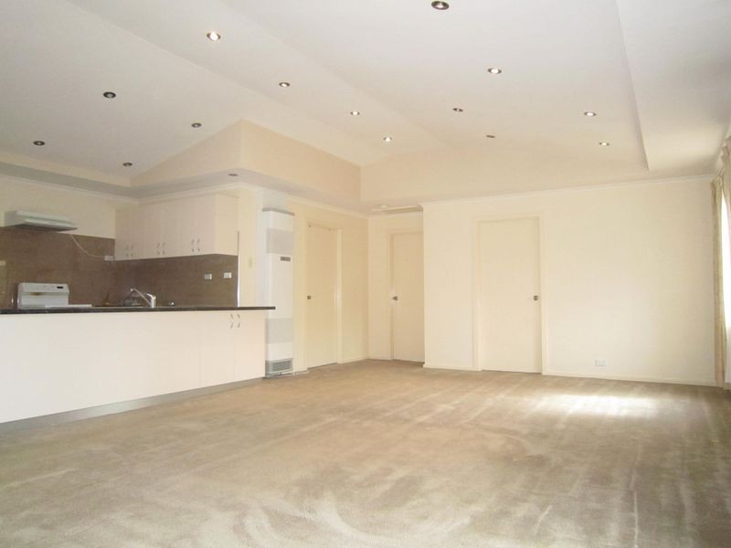 1/50 Belconnen Way, Page ACT 2614