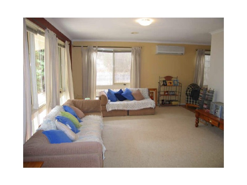 1 Reuther Street, Flynn ACT 2615