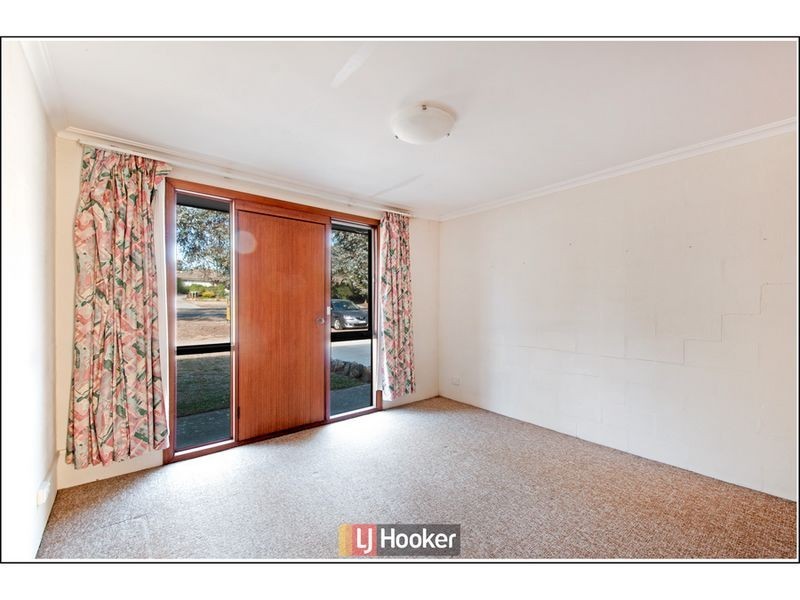 50 Belconnen Way, Page ACT 2614