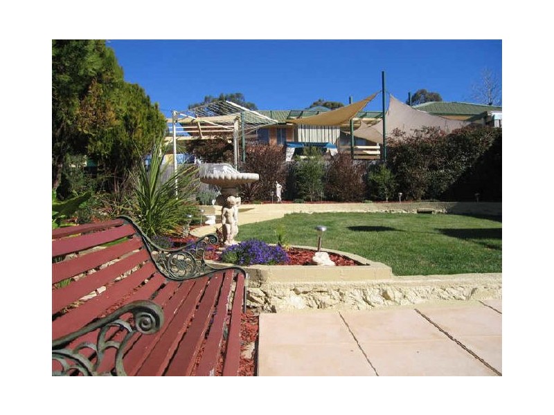58 Hensman Street, Latham ACT 2615