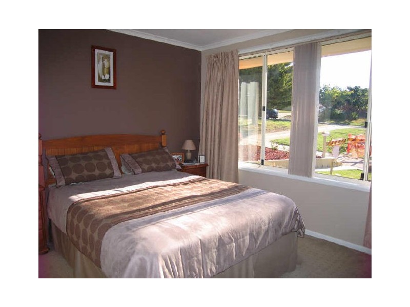 58 Hensman Street, Latham ACT 2615