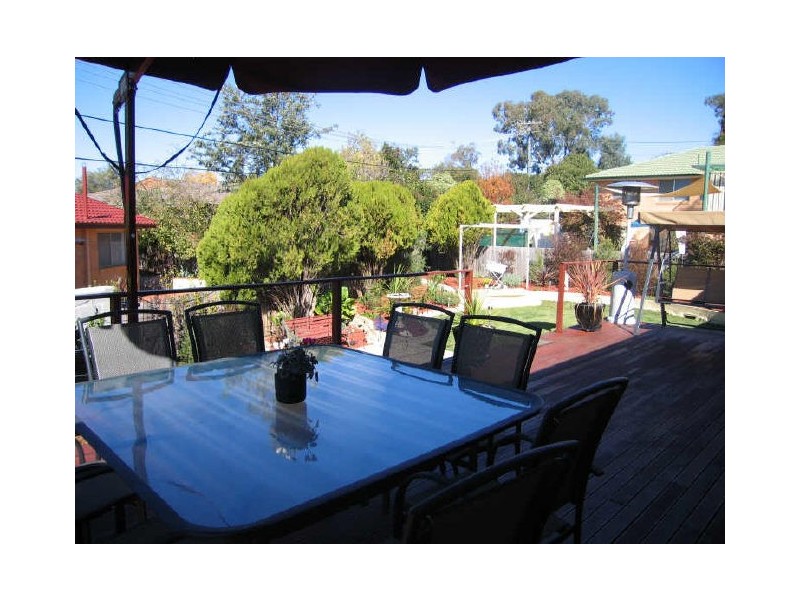 58 Hensman Street, Latham ACT 2615