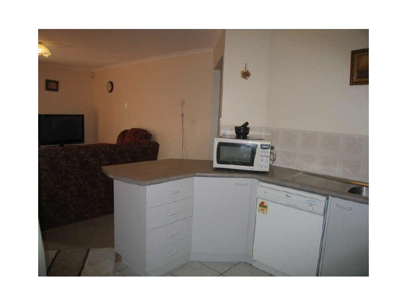 1/8 Biddell Place, Nicholls ACT 2913