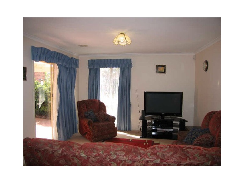 1/8 Biddell Place, Nicholls ACT 2913