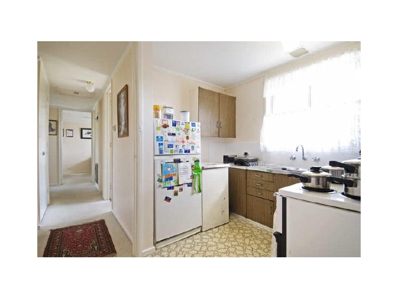 4 Longworth Place, Holt ACT 2615