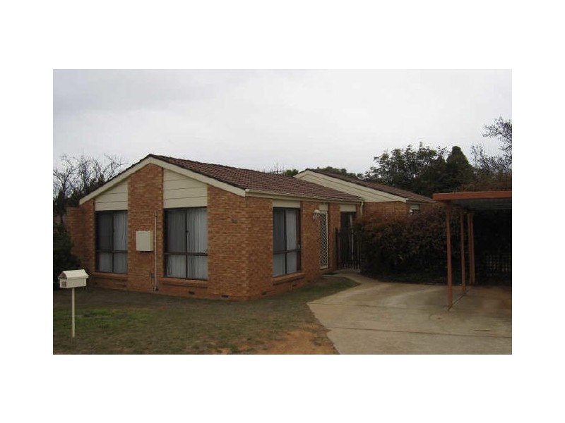 66 Enright Crescent, Florey ACT 2615