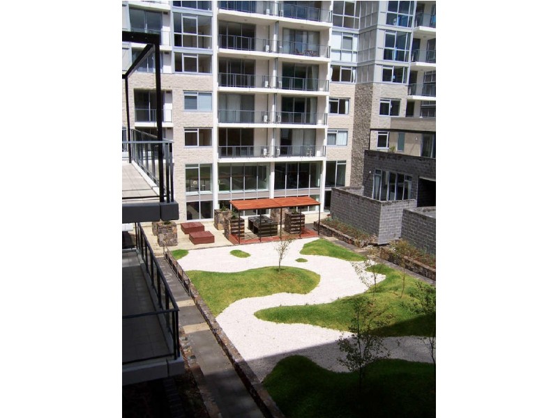 21/1 “Metropolitan” Gordon Street, Canberra ACT 2600