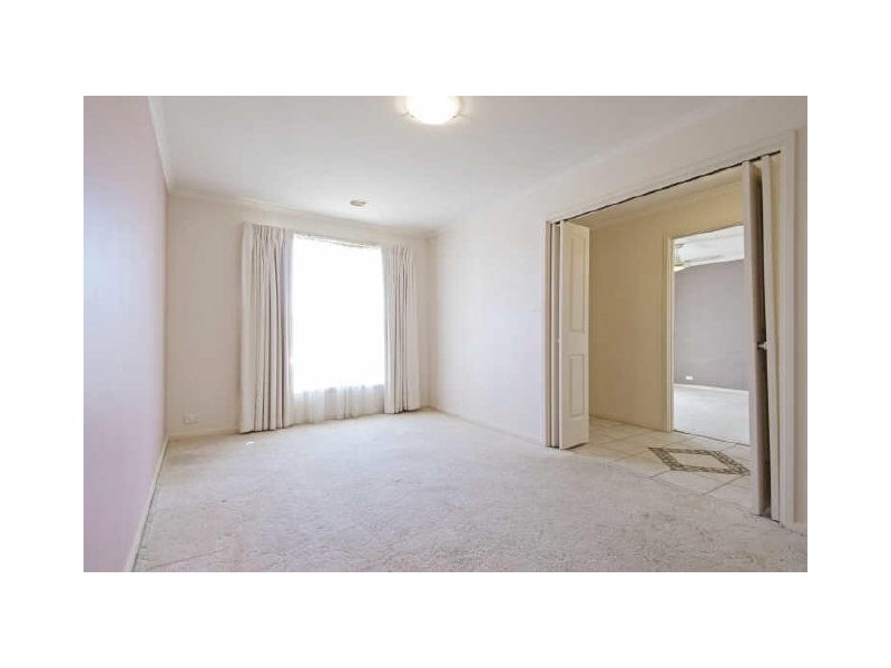 3 Cashion Court, Dunlop ACT 2615