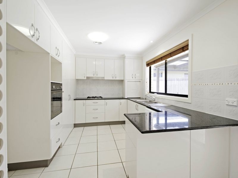12 Courtneidge Street, Dunlop ACT 2615