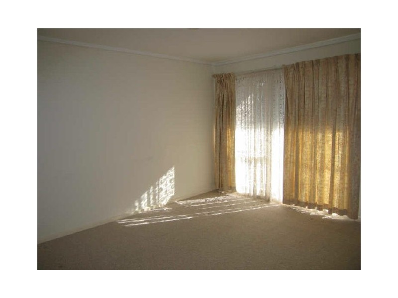 12 Kerr Place, Charnwood ACT 2615