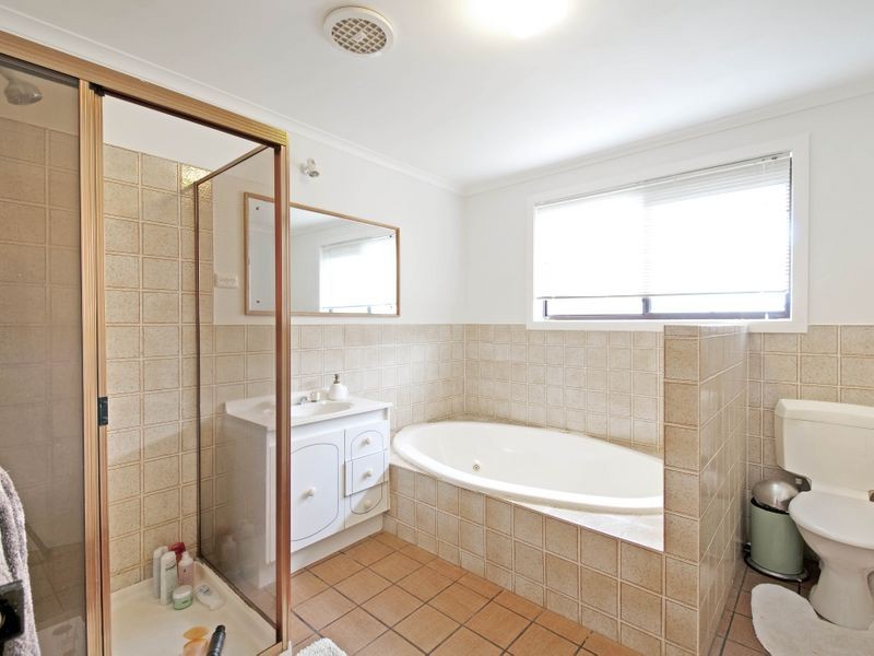 62 Sharwood Crescent, Evatt ACT 2617